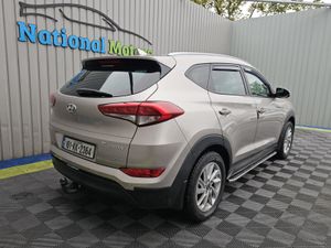 2016 Hyundai Tucson 2.0 D Executive 4WD - Image 3