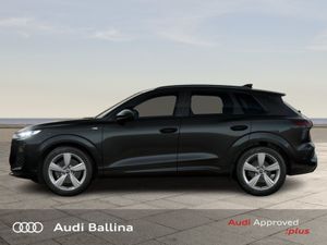 Audi Q3 Q3 S-line  black Edition - Image 3