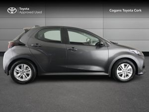 Toyota Yaris 1.5 - Image 3