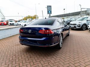 VOLKSWAGEN PASSAT 2.0TDI HIGHLINE 4DR SALOON AUTO - Image 3