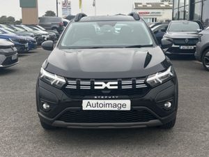 Dacia Sandero Stepway Stepway Expression TCe 90 G - Image 2