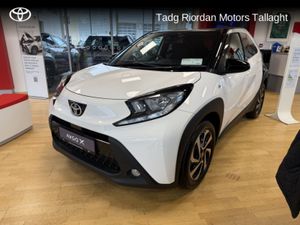 Toyota Aygo X DESIGN (WHITE) *** SHOWROOM PRE REG - Image 3