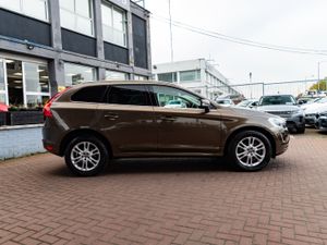 2016 Volvo XC60 2.0D4 SE LUXURY 5DR ESTATE AUTOMAT - Image 2
