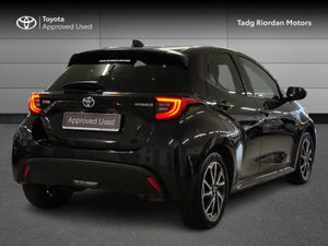 Toyota Yaris 1.5 HYBRID L/SPORT - Image 2