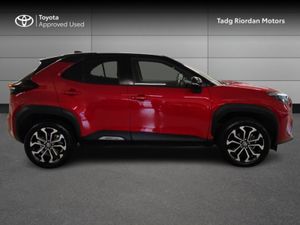 Toyota Yaris Cross LUNA SPORT - Image 3