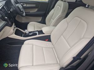Volvo XC40 T5 (262hp)  plug In Hybrid  Inscriptio - Image 4