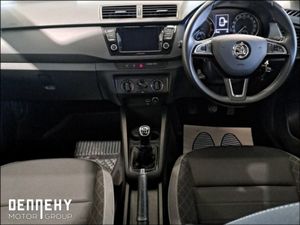 Skoda Fabia 1.0mpi 60hp Ambition - Image 3
