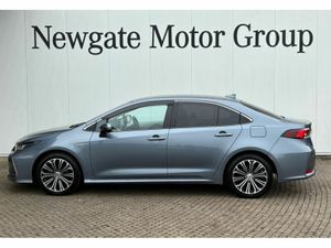 Toyota Corolla HYB Luna Sport SA 4DR Auto - Image 3