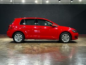 Volkswagen Golf 1.2 PETROL AUTOMATIC - REVERSE CAM - Image 3