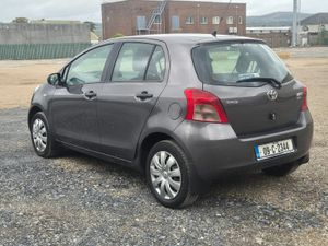 Toyota Yaris - Image 3