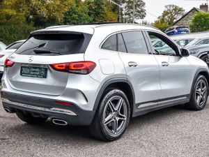 Mercedes-Benz GLA Class 250e AMG Premium Plus 215 - Image 2