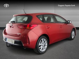 Toyota Auris AURIS 1.4 D-4D AURA - Image 2