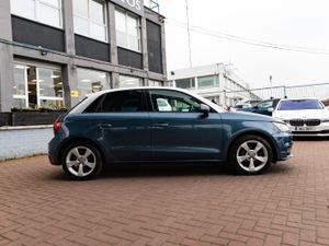 1.0 TSI SPORT EDITION 5DR HATCHBACK AUTOMATIC // B - Image 2