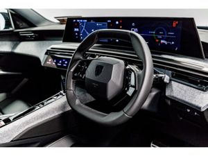 Peugeot 3008 Allure HYBRID Auto 145HP - Image 2