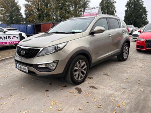 Kia Sportage 2015 platinum model - Image 3