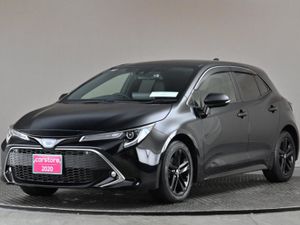 Toyota Corolla 1.8 Hybrid Sport 5DR  half Leather - Image 3