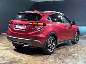 Honda Vezel HYBRID 1.5L AUTOMATIC - CRUISE CONTROL - Image 4
