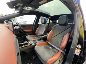 Volkswagen ID.5 PRO FAMILY 77KWH // PANORAMIC SUNR - Image 2