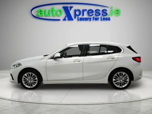 BMW 1-Series 118D Automatic, Reversing camera - Image 3
