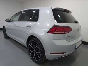 VOLKSWAGEN GOLF 1.2 TSI DSG SE NAV - Image 2