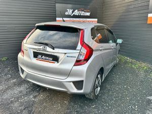 Honda Fit 1.3 HYBRID AUTO - Image 4