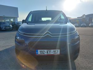 Citroen Berlingo TOUCH BLUEHDI 100 5MT XL 4DR - Image 2