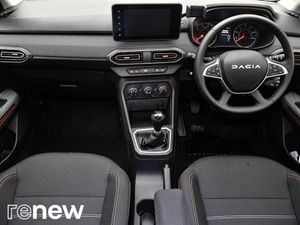 Dacia Sandero Stepway TCe 90 Stepway Comfort - Image 3