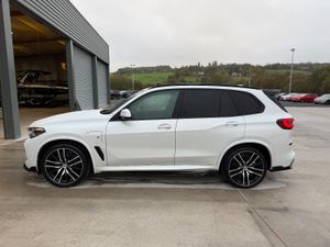 2021 BMW X5 45e M Sport - Pan Roof - 22's M Perfor - Image 3
