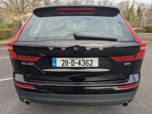 2021 VOLVO XC60 B4 MOMENTUM  AUTO - Image 3