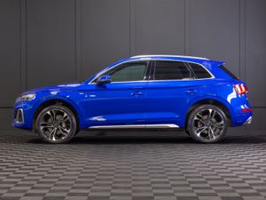 2024 Audi Q5 50 TFSIe S-Line Quattro - Image 3