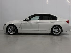 BMW 3-Series 2017 330E MSPORT - Image 4