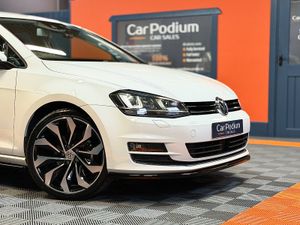 2016 Volkswagen Golf Highline 1.4TSi Auto  LOW KMS - Image 2