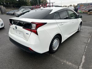 2022 Toyota Prius 1.8L fresh Nct Rd Tax - Image 4