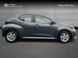 Toyota Yaris Yaris Hybrid 115 Luna - Image 3
