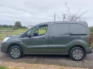 PEUGEOT PARTNER 2016' 1 OWNER - Image 4