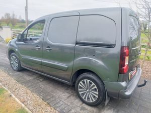 PEUGEOT PARTNER 2016' 1 OWNER - Image 3