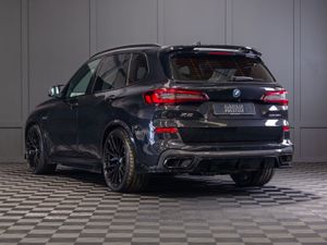 222 BMW X5 X-Drive 45e M-Sport - Image 4