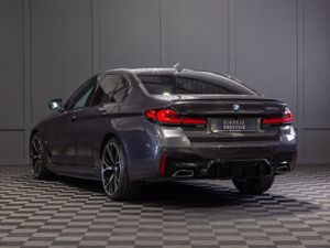 212 BMW 5-Series 520d M-Sport - Image 4