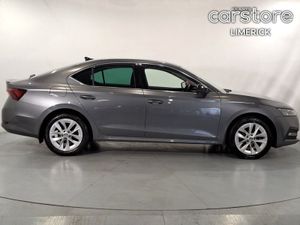 Skoda Octavia Octavia AMB 2.0tdi 115HP - Image 2
