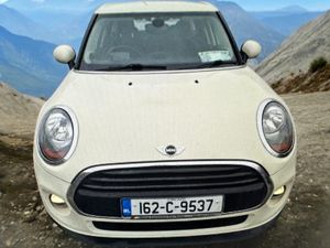 2016 Mini Cooper D 5-Door - Image 3