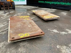 20mm ROAD CROSSING PLATE / TRENCH COVERS...3840. - Image 2