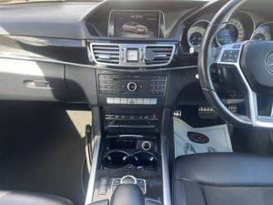 2015 Mercedes-Benz E-Class (S115) - Image 4