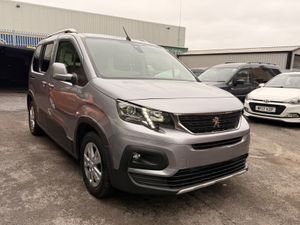 Peugeot Rifter 2020 (202) wheelchair accessible - Image 2