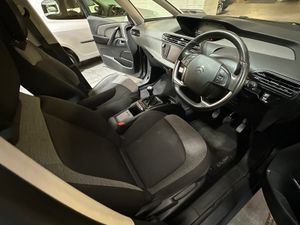 Citroen C4 BlueHDi 100 Touch Low Miles - Image 4