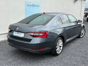 Skoda Superb STYLE 2.0 TDI 150BHP 4DR - Image 2