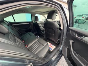 Skoda Superb STYLE 2.0 TDI 150BHP 4DR - Image 4