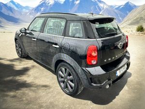 2015 Mini Countryman 2.0 COOPER D - Image 2