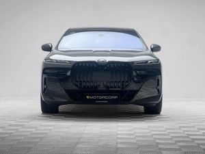 BMW 7-Series 750E M SPORT XDRIVE *EXECUTIVE PACK* - Image 2