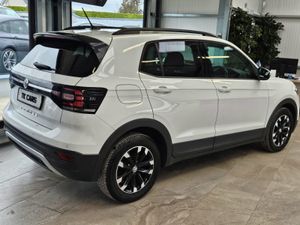 19 VOLKSWAGEN T-CROSS PETROL LIFE EDITION - Image 2
