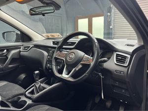 Nissan Qashqai 1.5 DSL SE VAN MY20 4DR - Image 4